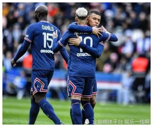  国足此役创三大耻辱纪录 